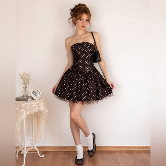 Jessica McClintock Dresses & Skirts - Vintage Jessica McClintock Gunne Sax Polka Dot Strapless Mini Dress size 3/4 USA